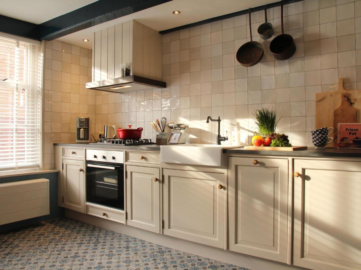 Lovely Holiday Home In Хинделопен Экстерьер фото