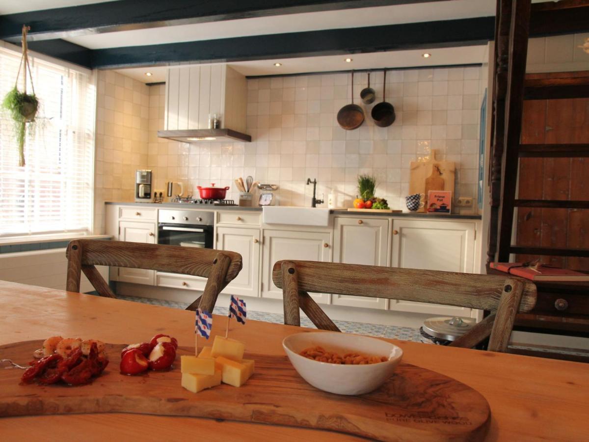 Lovely Holiday Home In Хинделопен Экстерьер фото